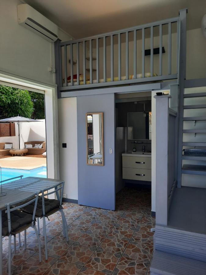 Studio Avec Piscine Privee, Idealement Situe 圣克洛德 外观 照片