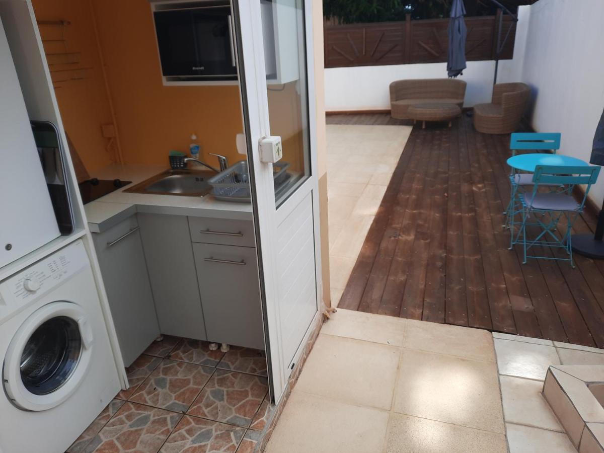 Studio Avec Piscine Privee, Idealement Situe 圣克洛德 外观 照片
