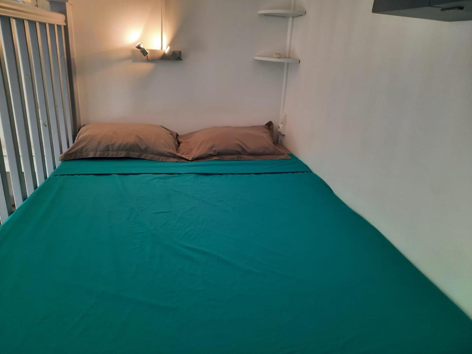 Studio Avec Piscine Privee, Idealement Situe 圣克洛德 外观 照片